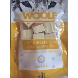 Pamlsok Woolf Dog Chicken & Codfish Soft Sandwich 100 g