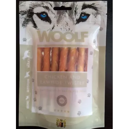 Pamlsek Woolf Dog Chicken & Rawhide Twister 100 g