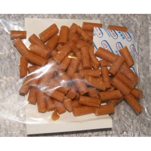 Pamlsek Salač Tyčinka tuňáková 2 cm 100 g