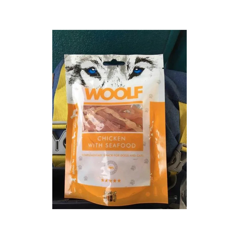 Pamlsek Woolf Dog/Cat Chicken and Seafood 100 g